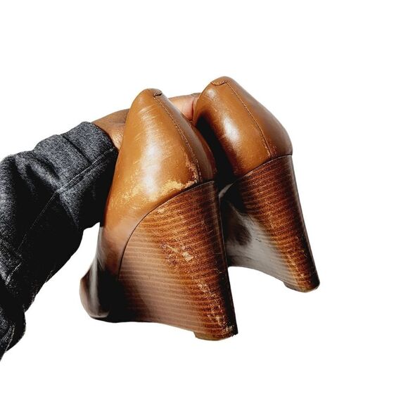 Tory Burch  - Picture 7 of 10